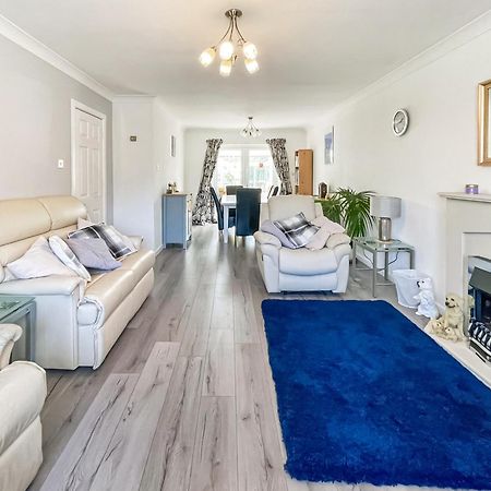 Buxton Holiday Home Экстерьер фото